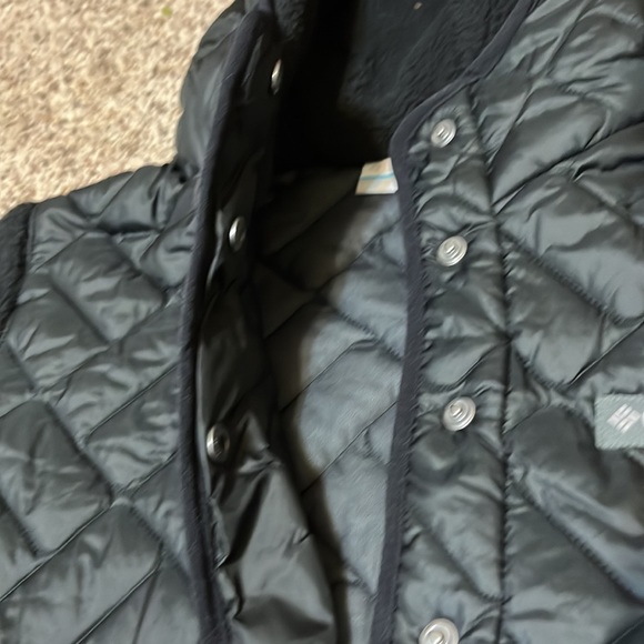 XL Women's Columbia pullover jacket - Picture 3 of 4